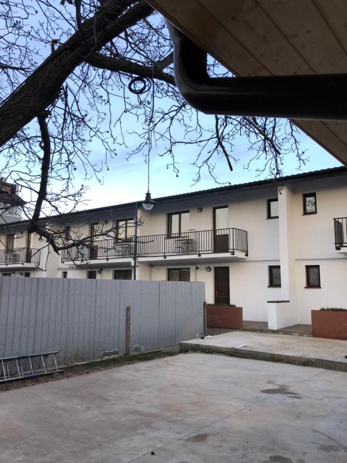 Aleria De Piatra Aparthotel Piatra Neamt Luaran gambar